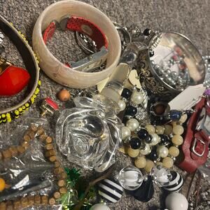 Mixed Jewelry Lot Mostly Wearable or Craft Repair Scrap Vintage to Modern